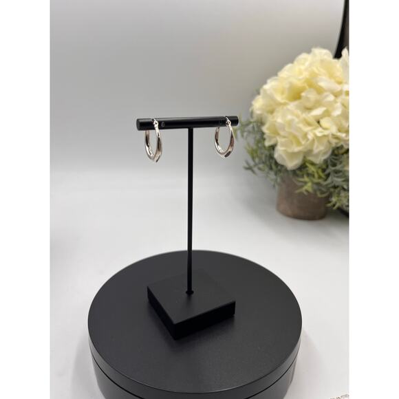 AV 925 Designer Sterling Silver Crescent Pierced Hoop Earrings, 2.9 grams - Picture 2 of 11